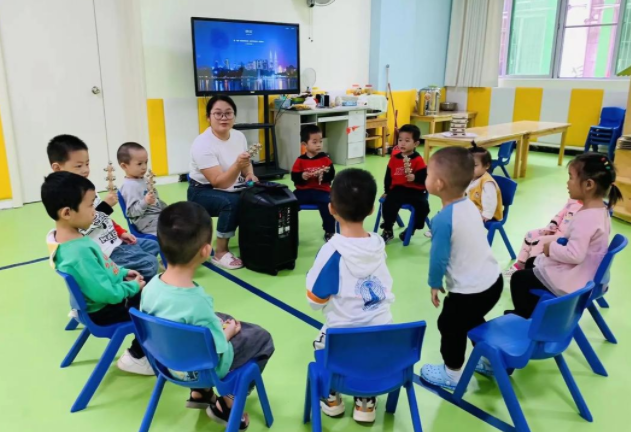 强化师资核心融通资源网络构筑高质量的幼儿运动发展新生态 强化师资核心融通资源网络构筑高质量的幼儿运动发展新生态