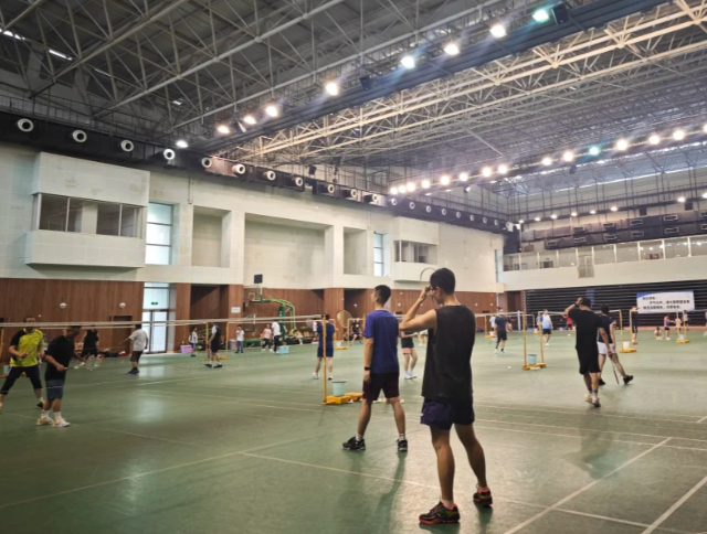 将齐文明特征与德育实践深度融合打造时时处处人人的全员育人